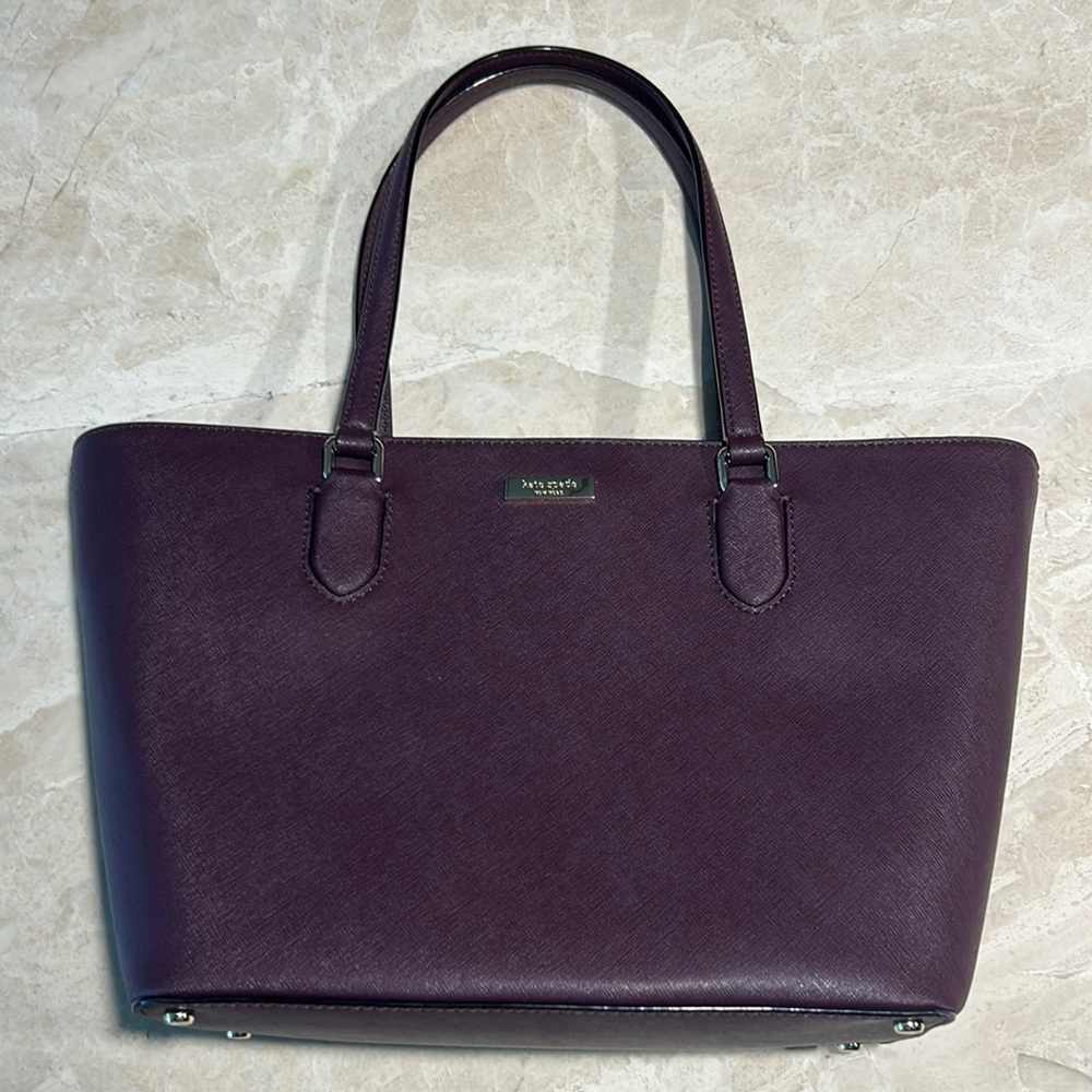 Kate Spade Outlet tote.